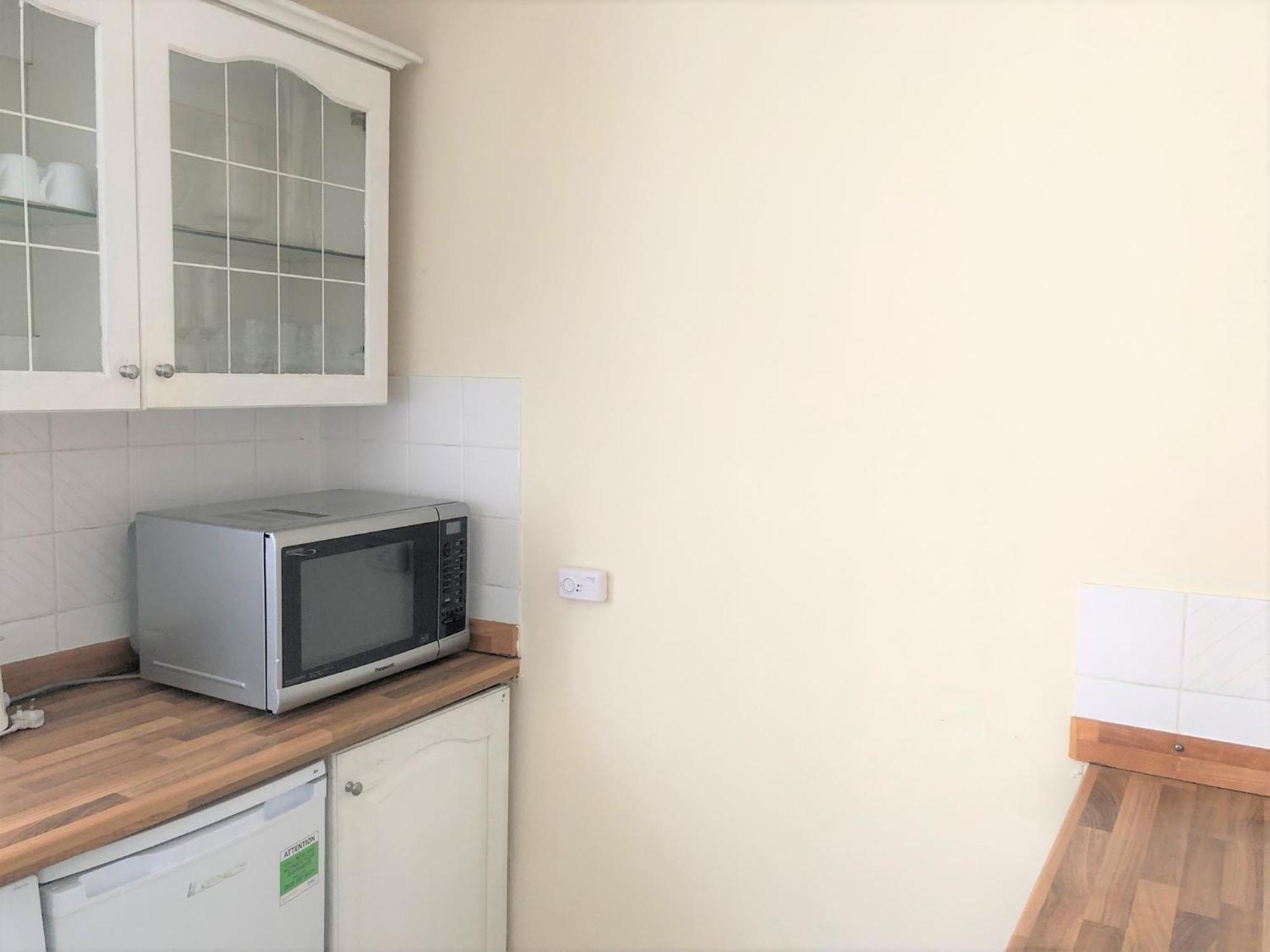 Spacious West London 2 Bedroom Apartment Bagian luar foto