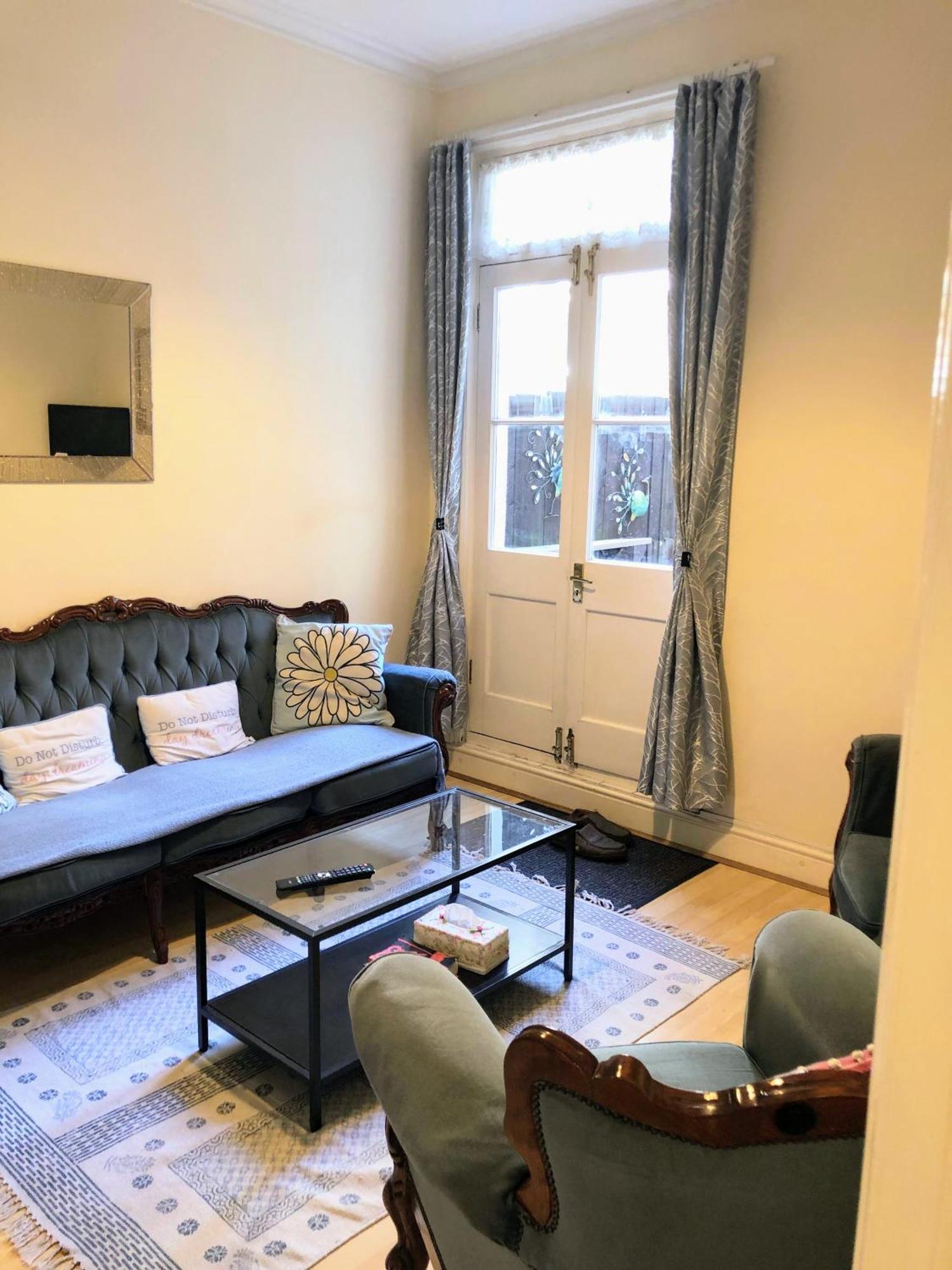 Spacious West London 2 Bedroom Apartment Bagian luar foto